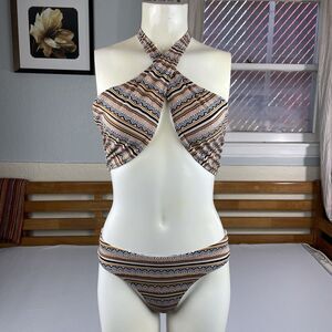 Volcom European Collection 2 Piece Bikini Women’s L Aztec Print Rare New No Tags